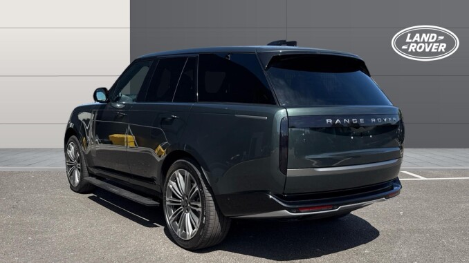 Land Rover Range Rover 3.0 D300 Westminster Edition 4dr Auto Diesel Estate - Image 2